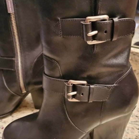 MICHAEL KORS~ ASHTON Model Black Boots- Size 5.5 *Read bio* - Picture 4 of 6